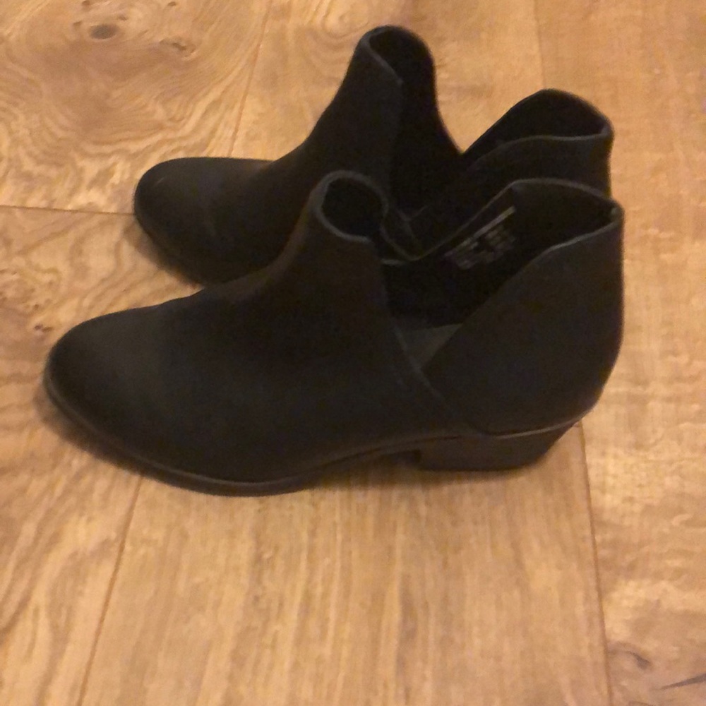 Black booties